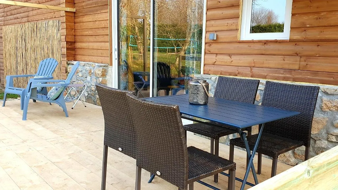 L'ANNEXE de L'IBIE BLEUE Villa Lagorce  Feriehus Lagorce (Ardeche)